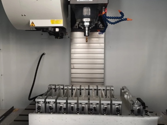 Principles of machining process design for machining centers